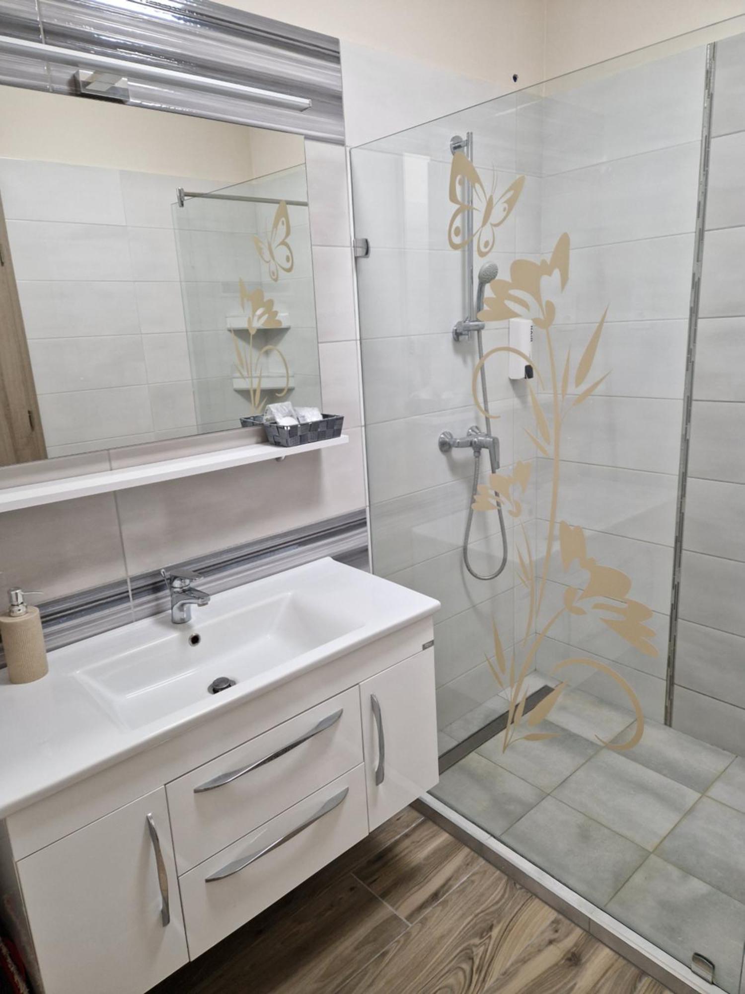 Hajnal Apartman Apartment Seghedin Cameră foto